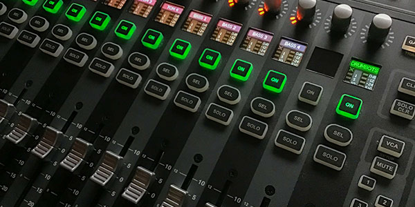 Customizable Fader Layers